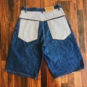 VINTAGE MENS ROCOCO JEAN SHORTS